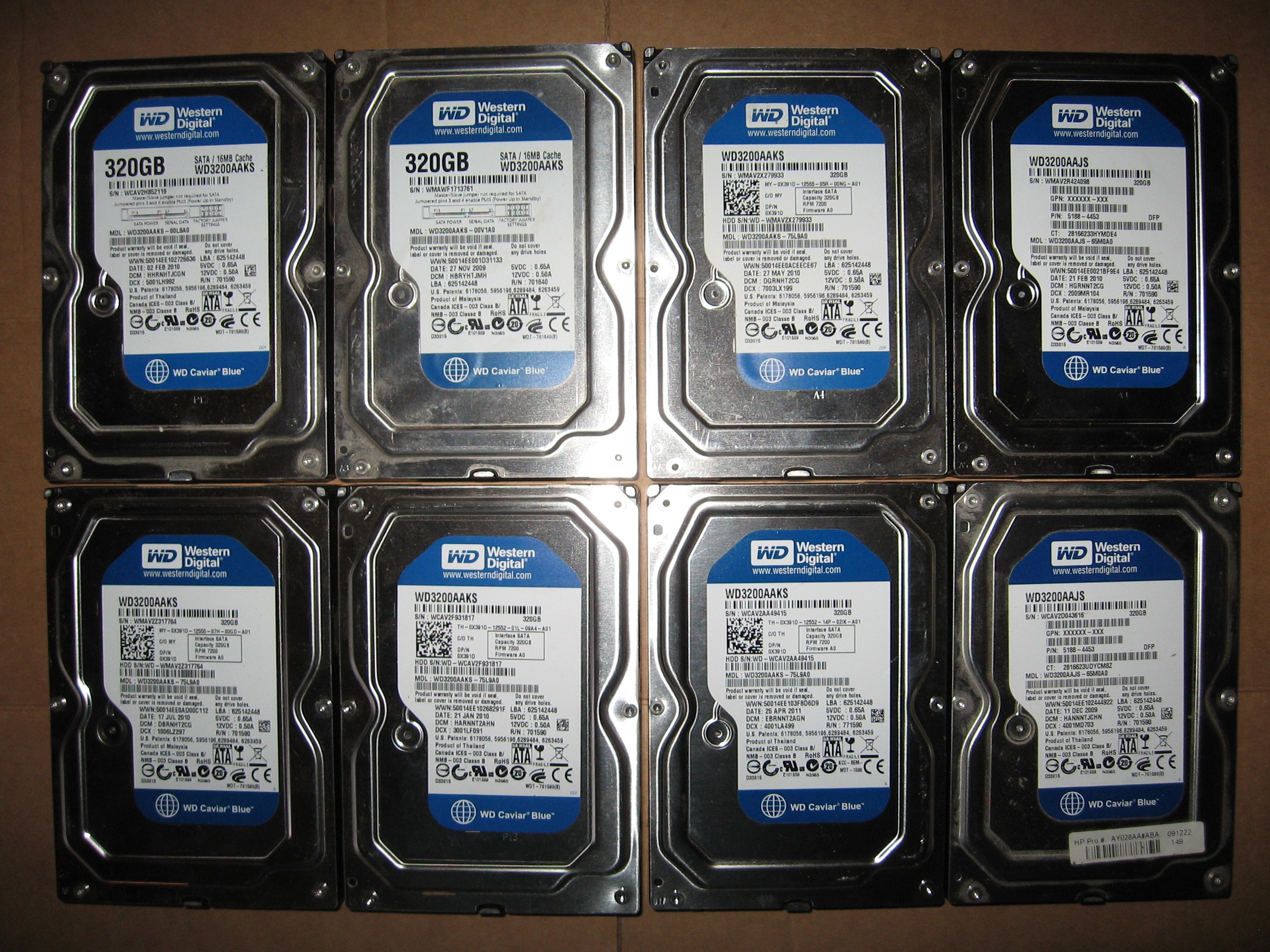 320GB Lot of 8 WD